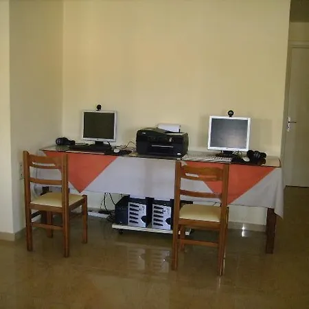 Hotel Tzevenos Apts Corfu (city)
