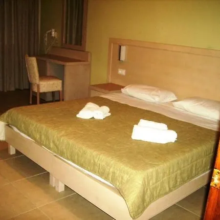 Tzevenos Apts Hotel Corfu (city)