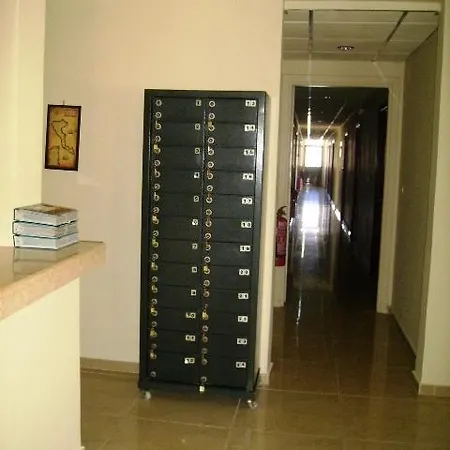 Tzevenos Apts
