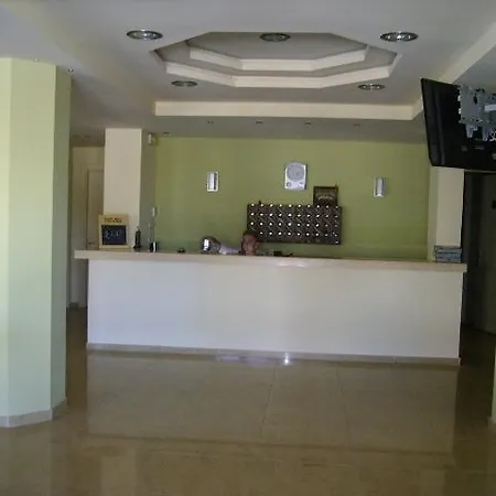 Hotel Tzevenos Apts